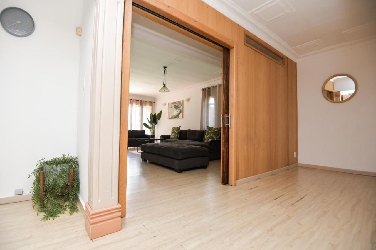 Spacious Menlyn Maine Villa Pretoria-Noord エクステリア 写真